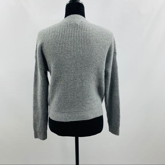 Abound Green Golf and Gray Sweater Set - Picture 10 of 12